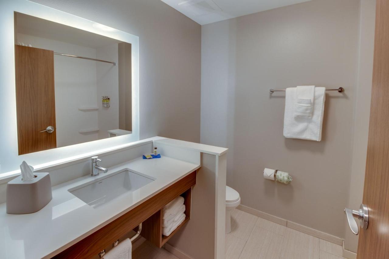 Holiday Inn Express & Suites - Union City By Ihg Kültér fotó