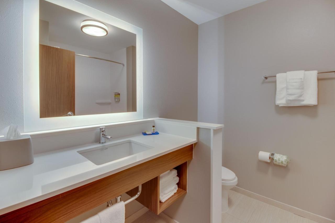 Holiday Inn Express & Suites - Union City By Ihg Kültér fotó