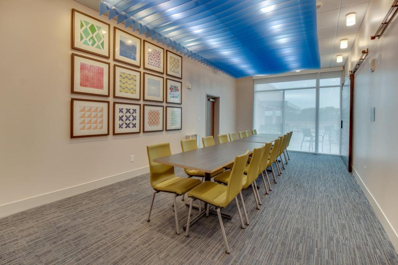 Holiday Inn Express & Suites - Union City By Ihg Kültér fotó