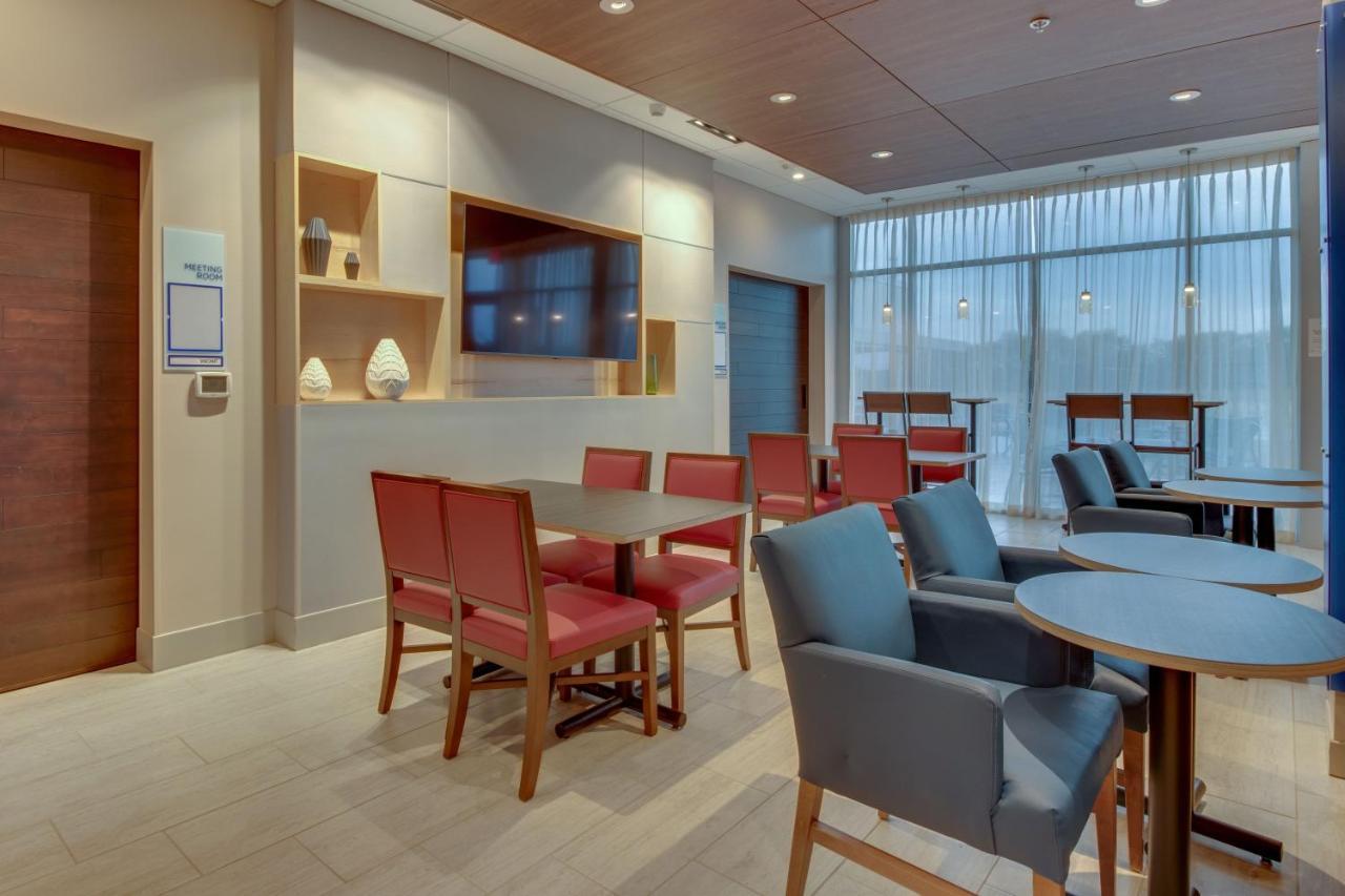 Holiday Inn Express & Suites - Union City By Ihg Kültér fotó