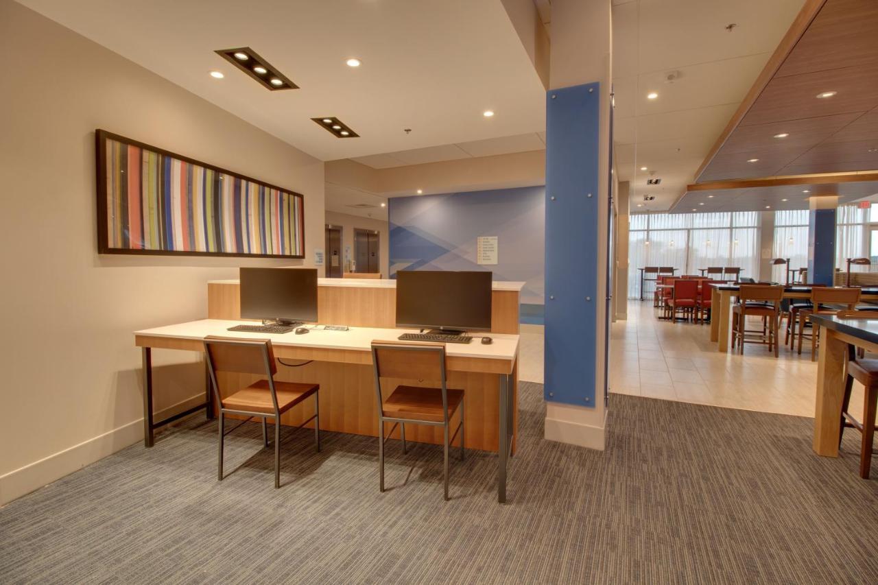 Holiday Inn Express & Suites - Union City By Ihg Kültér fotó
