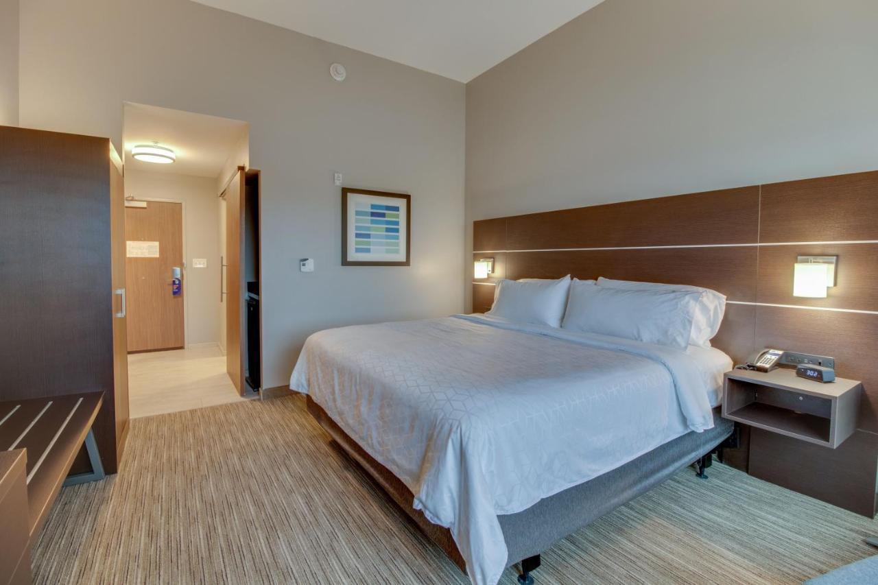 Holiday Inn Express & Suites - Union City By Ihg Kültér fotó