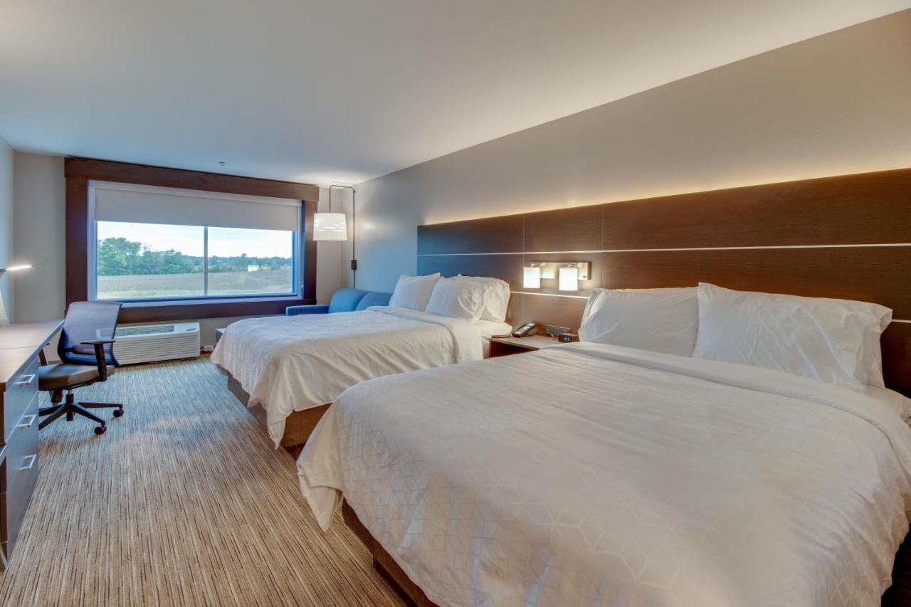 Holiday Inn Express & Suites - Union City By Ihg Kültér fotó