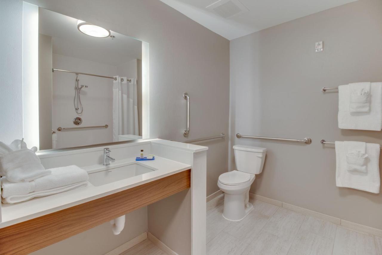 Holiday Inn Express & Suites - Union City By Ihg Kültér fotó